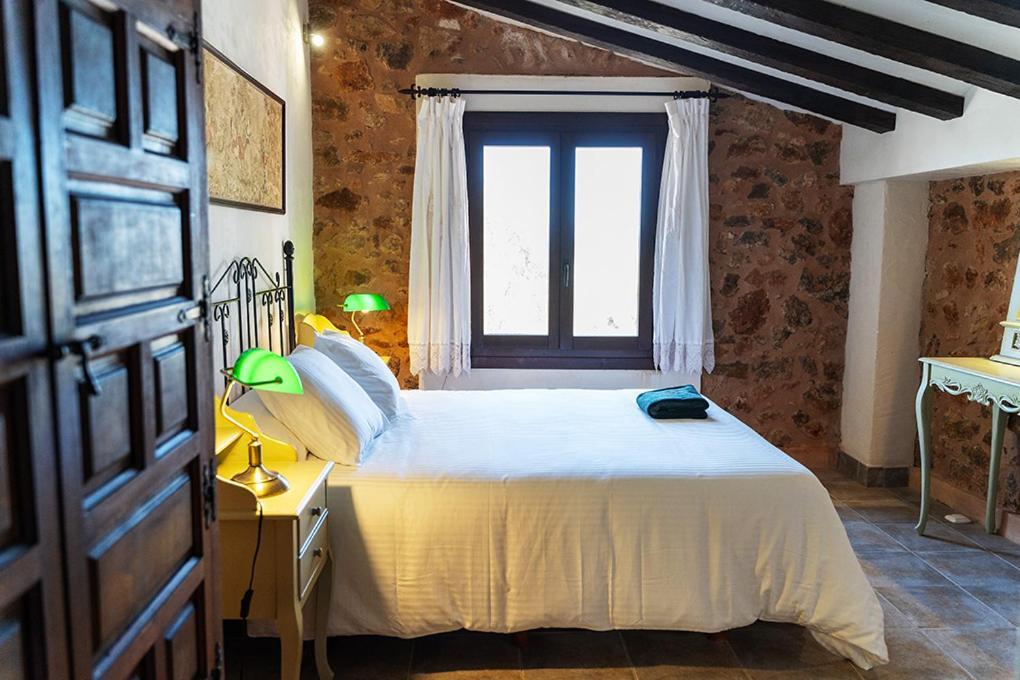 Masia De Matuta Vall de Almonacid Екстериор снимка