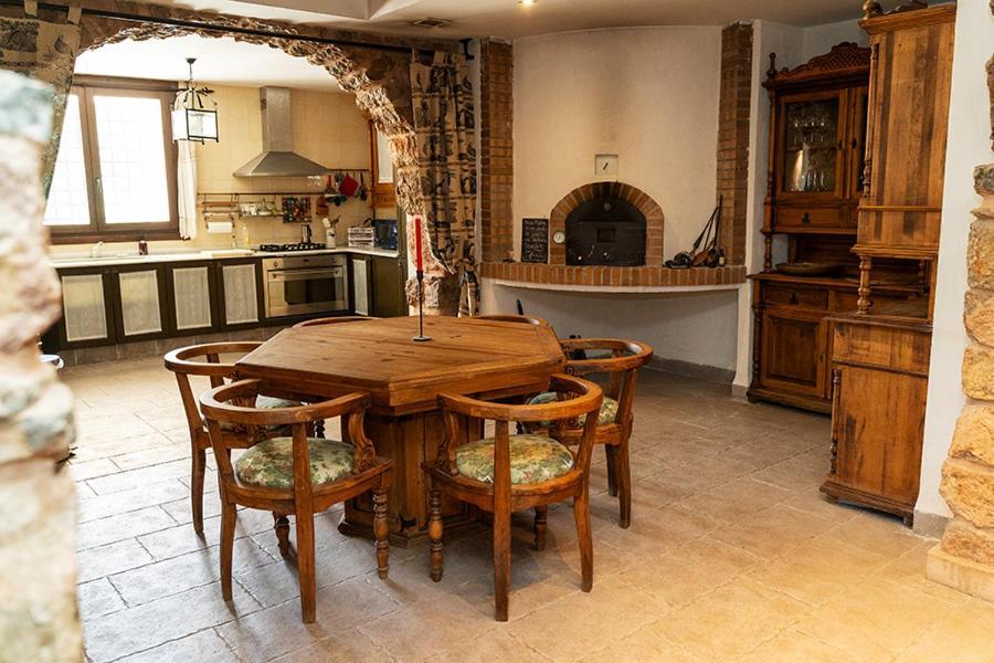 Masia De Matuta Vall de Almonacid Екстериор снимка